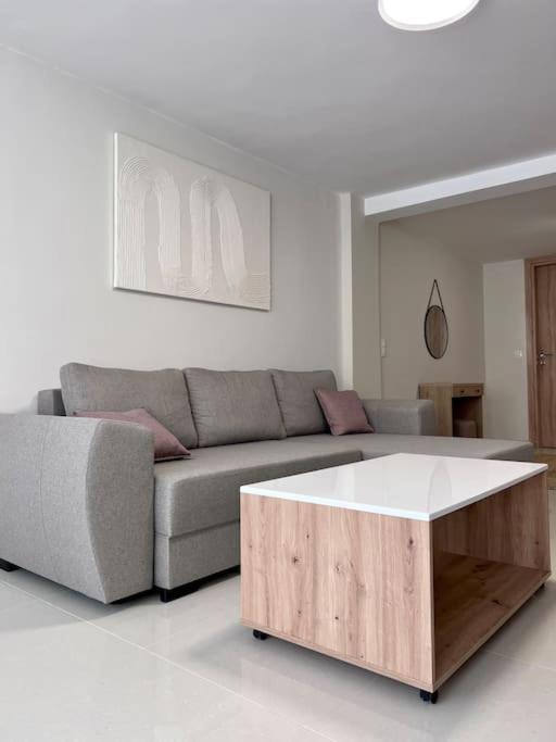 Minimal Cozy Apartment Mytilene